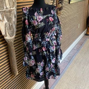 Intermix Size S Silk and cotton off the shoulder mini dress